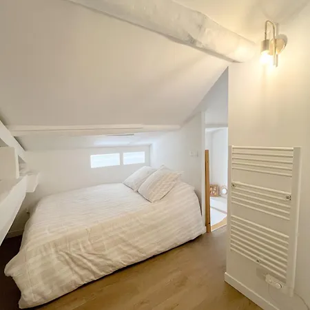 Διαμέρισμα Joli Chaleureux Dans Le Centre De Bazas