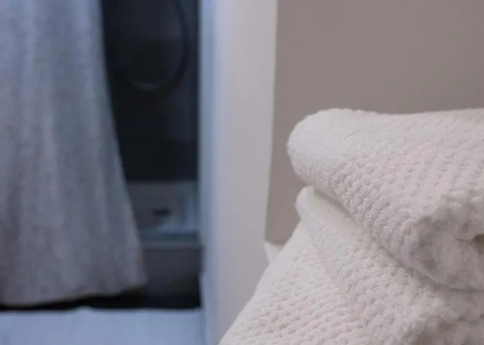 Joli Chaleureux Dans Le Centre De Lejlighed Bazas